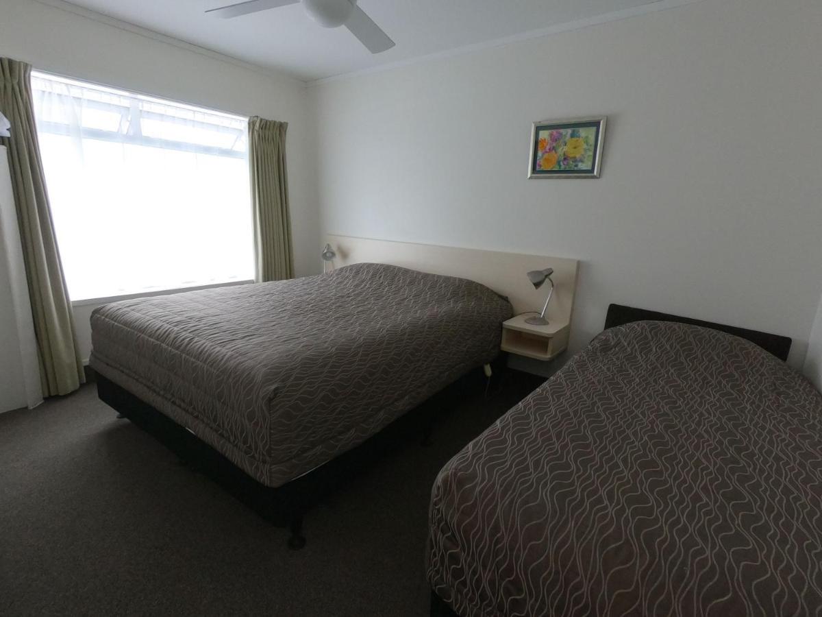 Castle Court Motel Wellsford Zewnętrze zdjęcie