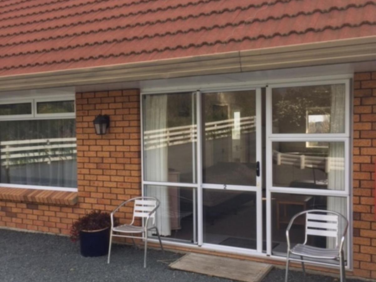 Castle Court Motel Wellsford Zewnętrze zdjęcie